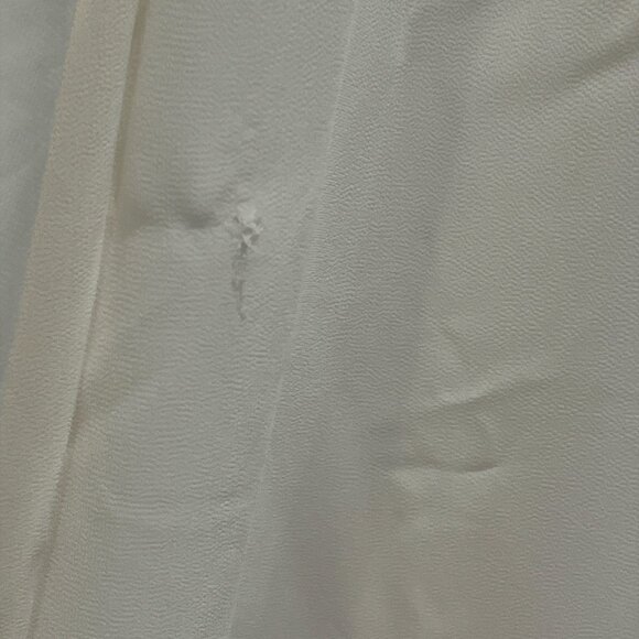 ALLURE BRIDALS ROMANCE Ivory WEDDING DRESS SZ 4 Plunge Bodice Zip Faux Buttons - Picture 15 of 16